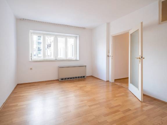 Immagine 2 di soggiorno/camera da letto