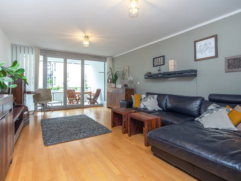 Appartement 3.5 pièces balcon sud-ouest, ensemble résidentiel haut de gamme avec parking souterrain dans un emplacement de choix