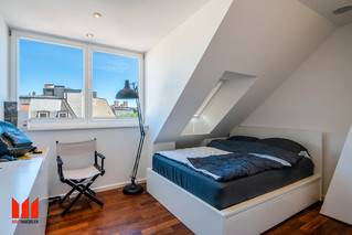 Schlafzimmer 2