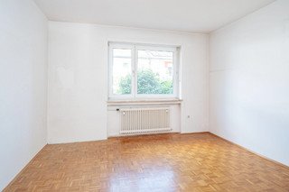 Dining room, bedroom, office, ground floor