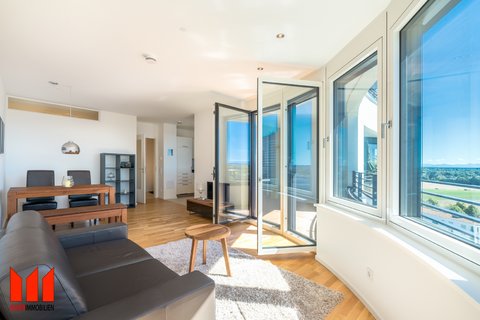 Appartement de rêve exclusivement meublé avec vue sur les Alpes et loggia au sud-ouest! Immédiatement disponible!