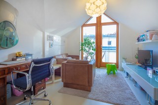 Büro Dachgeschoss Bild 1