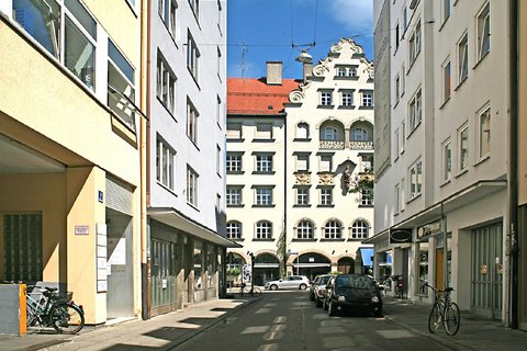 Pour les investisseurs: appartement 1 chambre avec balcon dans la cour près de Sendlinger Tor