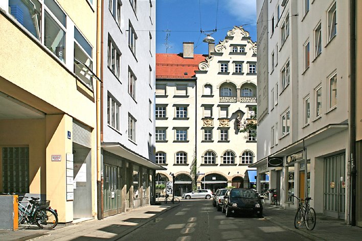 Para inversores: apartamento de 1 habitación con balcón en el patio cerca de Sendlinger Tor