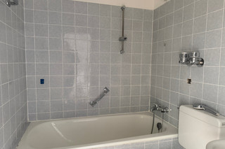 Bathroom with bathtub