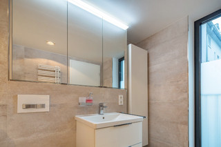 Salle de bain principale 2