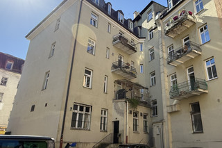 Innenhof  Balkone