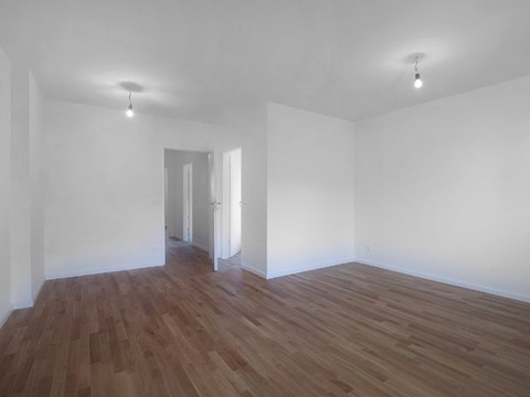 Kernsanierte 2,5-Zimmer-Wohnung mit Südwestbalkon nahe U-Bahn (Pocci) und Wies´n