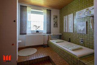 Badezimmer EG