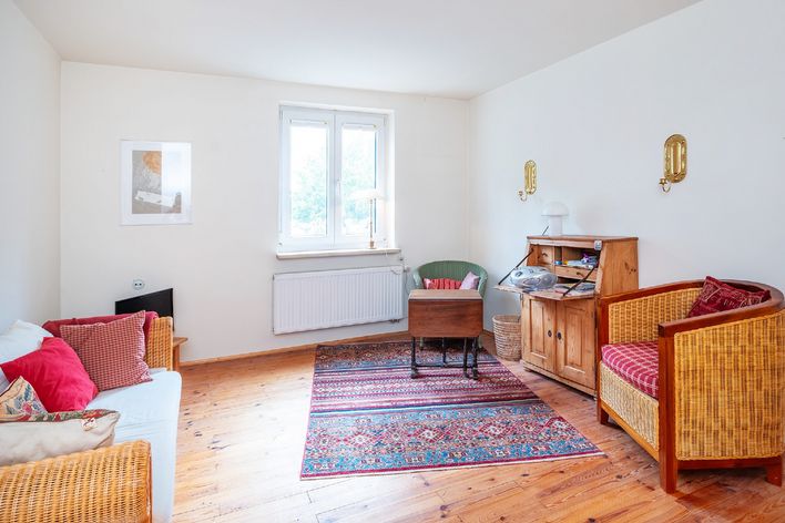 MAIER – Appartamento bilocale libero vicino a Hohenzollernplatz in comoda posizione della metropolitana