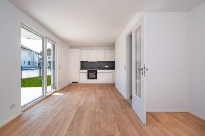 Immeuble neuf prêt à emménager : Appartement 2 pièces terrasse avec cuisine équipée, parking souterrain et jardin d&#039;environ 95,5 m² - WE 1
