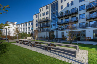 parkähnlicher Innenhof