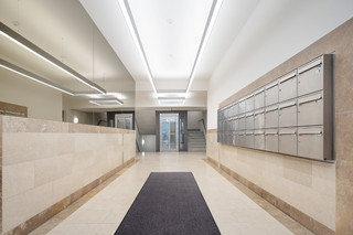 Area d'ingresso, ascensore, BK