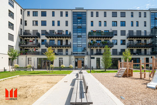 Sandkasten und Spielplatz