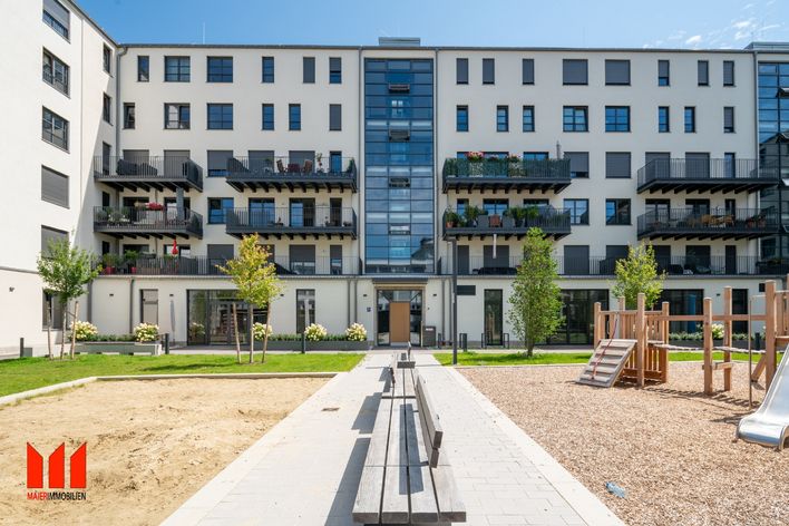 Neues Sendling: Familienfreundliche 3-Zimmerwohnung mit EBK, Aufzug, TG, U-Bahnlage!