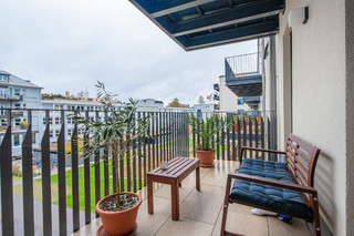 Westbalkon in den Innenhof