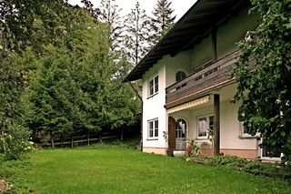 Haus hinten 2