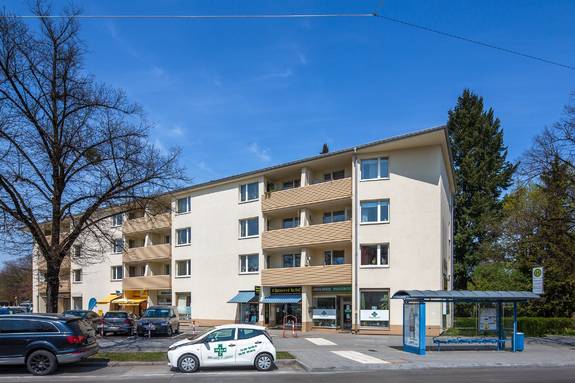 Facciata esposta a sud con balcone