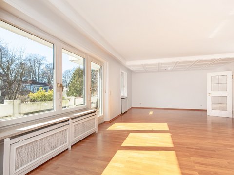 Sofort verfügbar! Familienfreundliche ETW mit Südbalkon, Ostbalkon und Doppelgarage