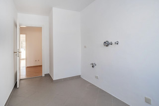 avec beaucoup d'espace de rangement