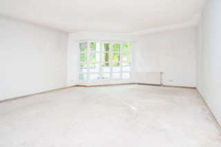 Living room 1