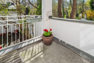 West Loggia 1