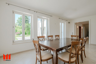 Dining room picture 1