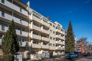 complejo residencial bien mantenido