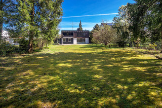 1457 m² großes Grundstück