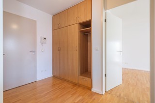 Eingang, Garderobe