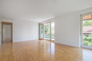 Wohnen Essen mit Zugang Balkon